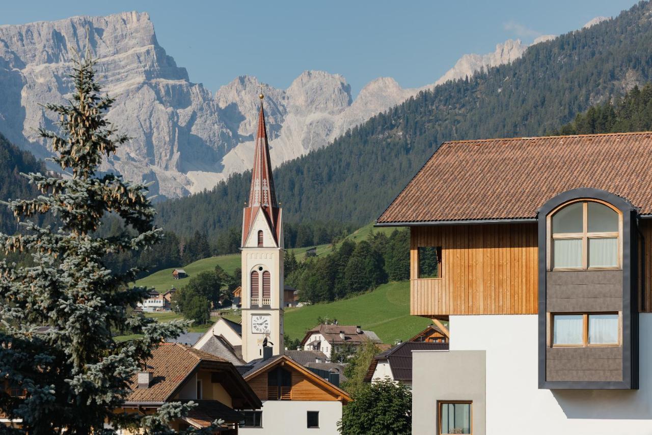 Berghotel Sanví Sankt Martin im Turm Buitenkant foto